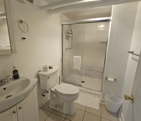 1656 West Hollywood Avenue Chicago IL 60660