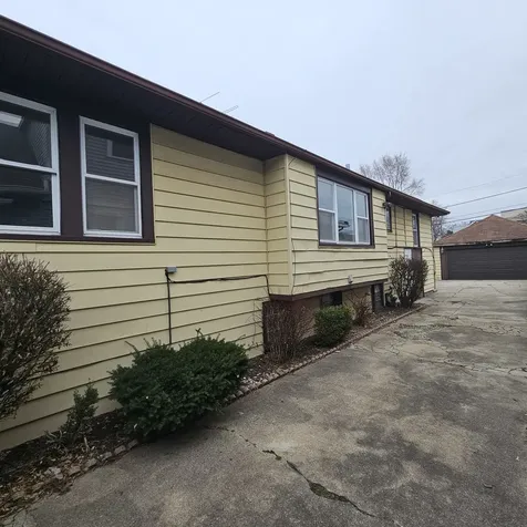 2125 South 3rd Avenue Maywood IL 60153