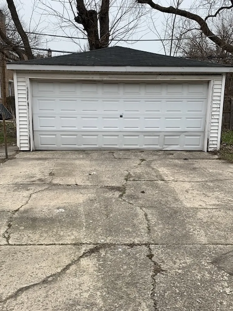2504 East 96th Street Chicago IL 60617