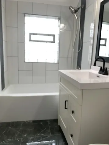 2504 East 96th Street Chicago IL 60617