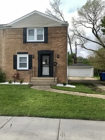 2504 East 96th Street Chicago IL 60617