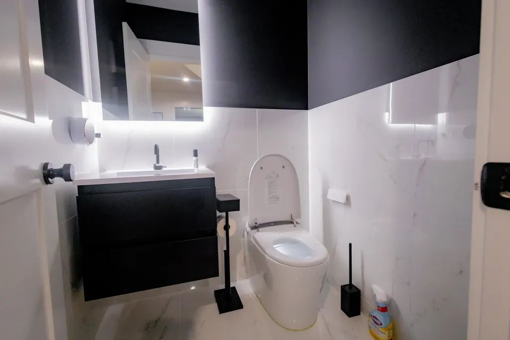 740 67TH Place Willowbrook IL 60527