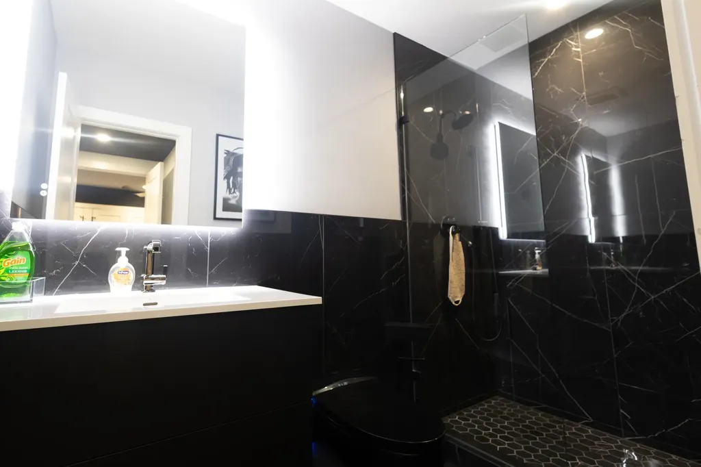 740 67TH Place Willowbrook IL 60527