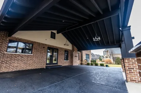 740 67TH Place Willowbrook IL 60527