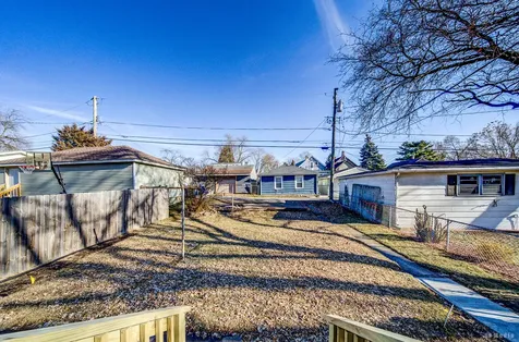 12759 Clinton Street Blue Island IL 60406