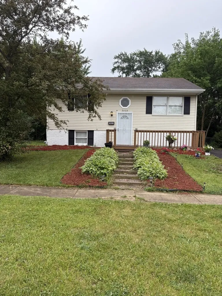 2422 222ND Street Sauk Village IL 60411