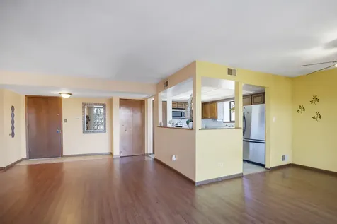 11133 East Road Palos Hills IL 60465