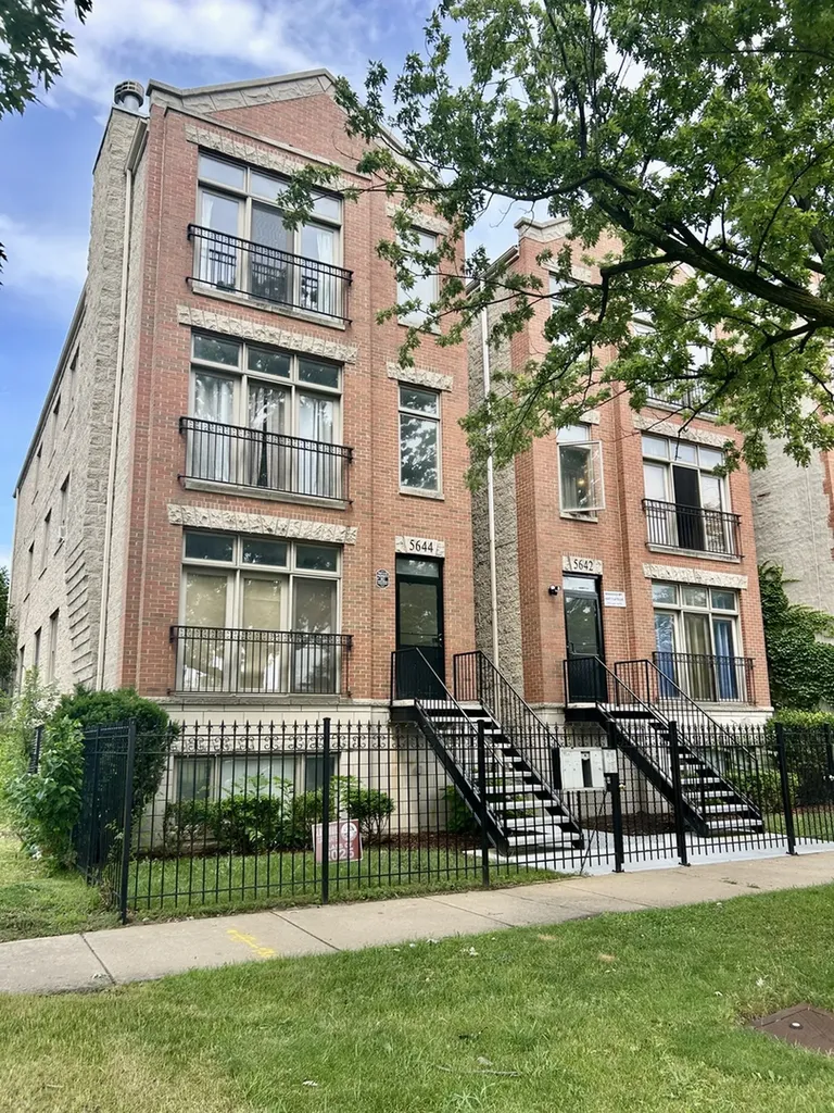 5644 South Prairie Avenue Chicago IL 60637