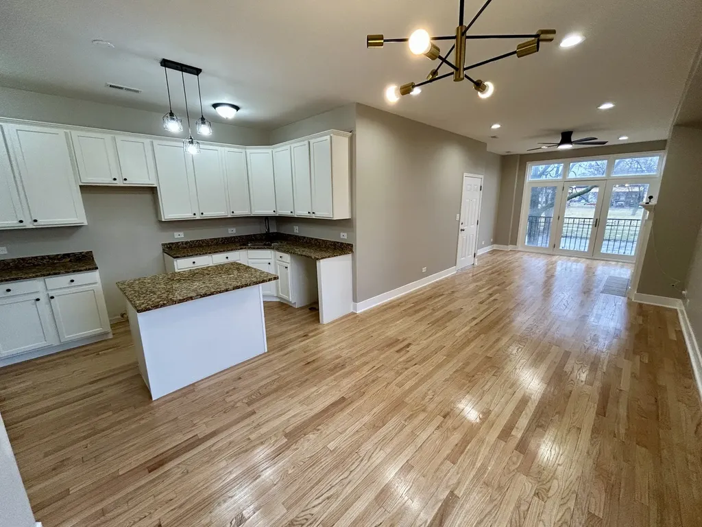 5644 South Prairie Avenue Chicago IL 60637