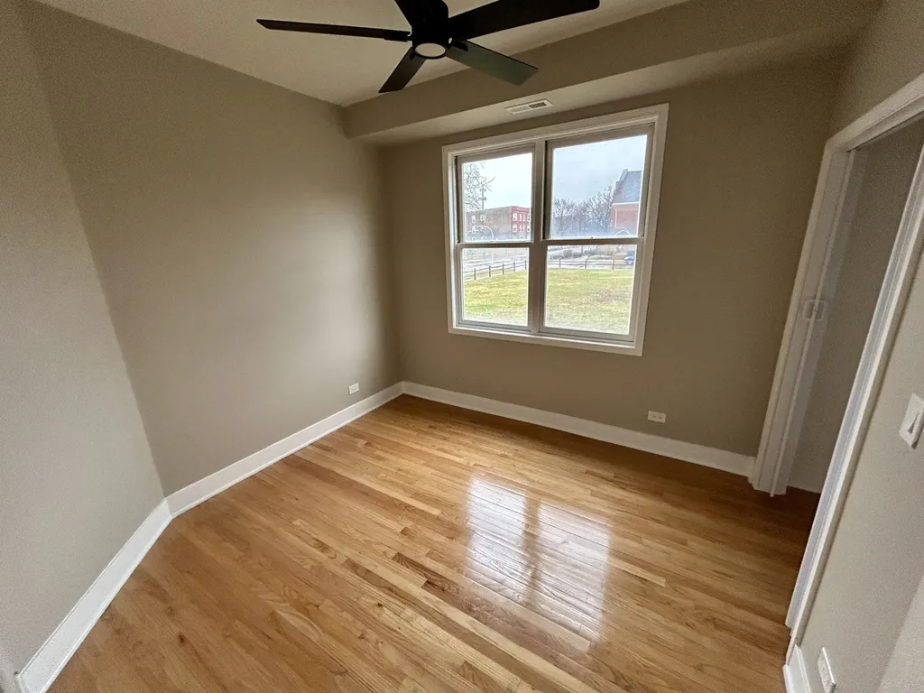 5644 South Prairie Avenue Chicago IL 60637