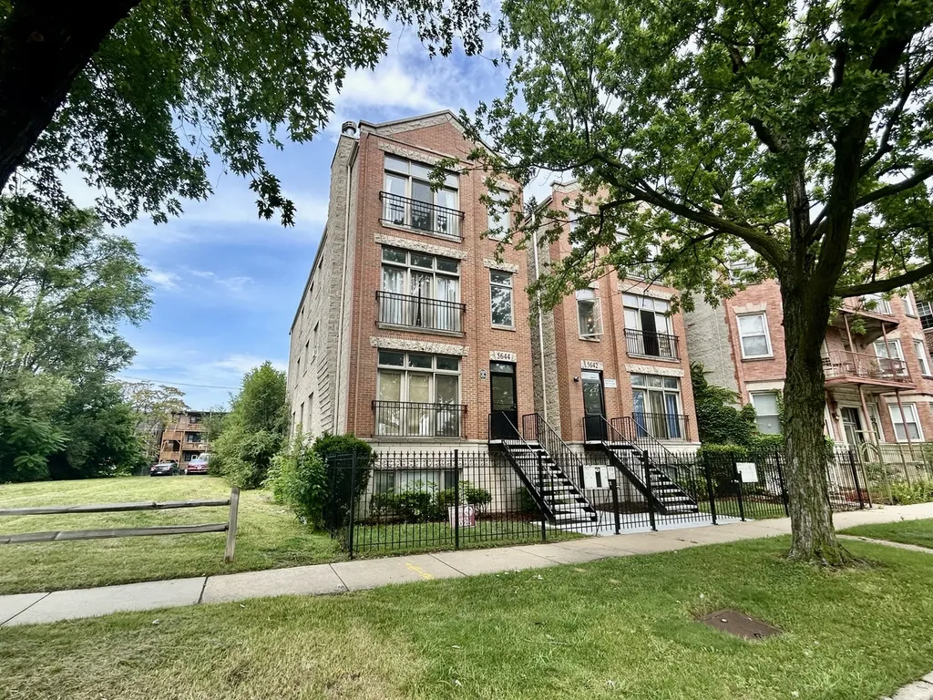 5644 South Prairie Avenue Chicago IL 60637