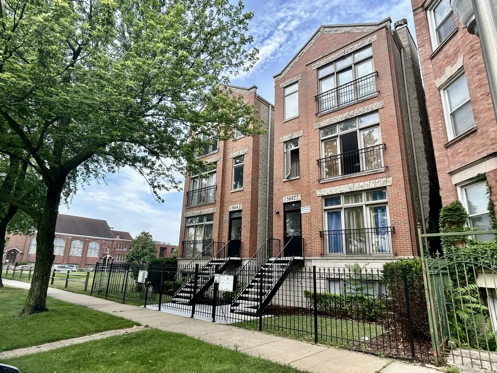 5644 South Prairie Avenue Chicago IL 60637