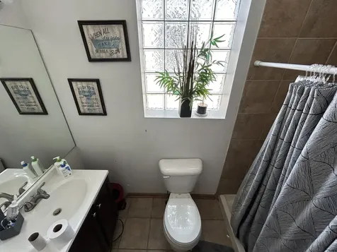 5644 South Prairie Avenue Chicago IL 60637