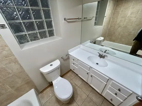 5644 South Prairie Avenue Chicago IL 60637