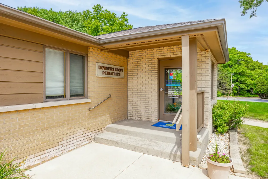 402 West Boughton Road Bolingbrook IL 60440