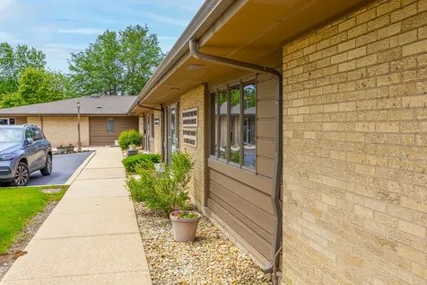 402 West Boughton Road Bolingbrook IL 60440