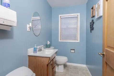 13895 1ST Street Pekin IL 61554
