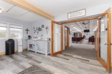 13895 1ST Street Pekin IL 61554