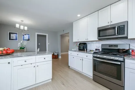 3309 York Road Oak Brook IL 60523