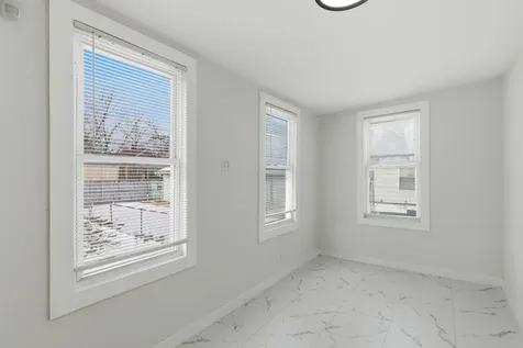 8942 South Aberdeen Street Chicago IL 60620