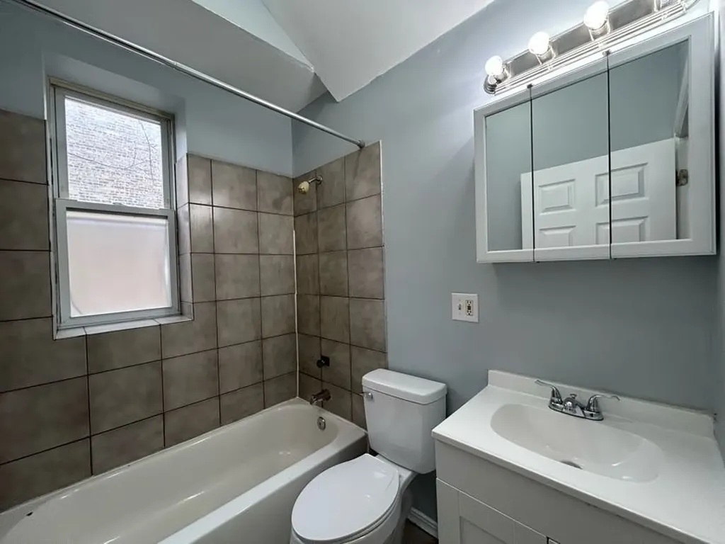 1330 South Lawndale Avenue Chicago IL 60623