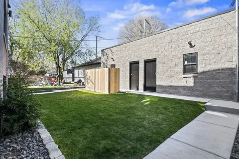 6106 North Hermitage Avenue Chicago IL 60660