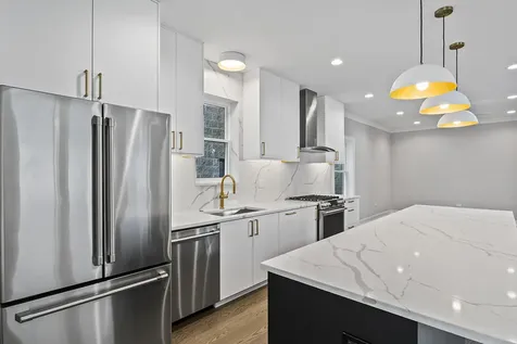 6106 North Hermitage Avenue Chicago IL 60660
