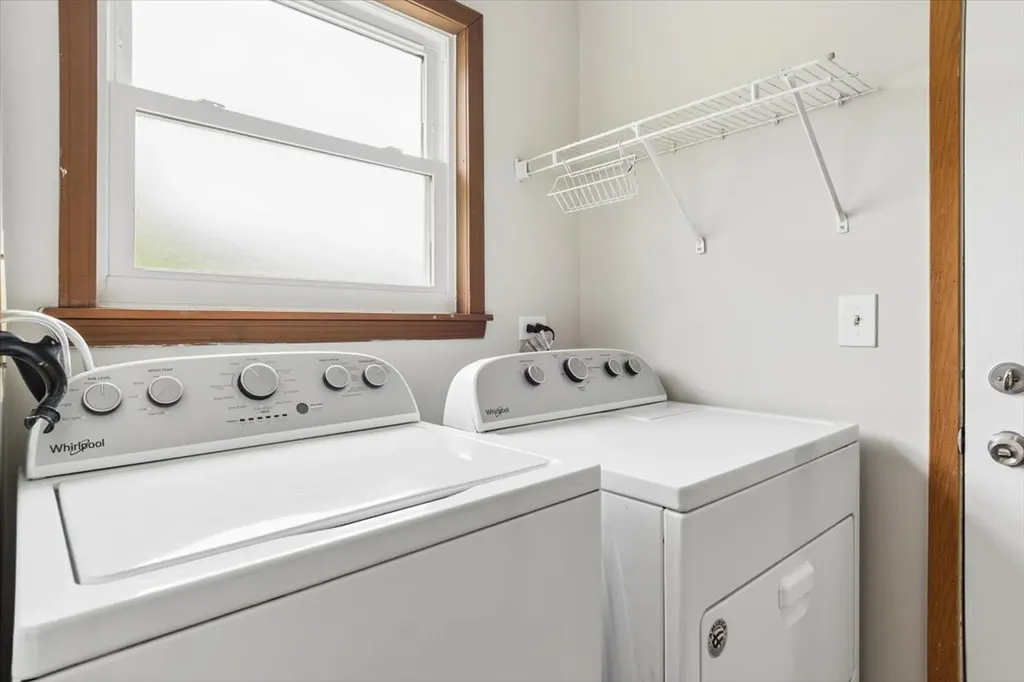 1440 Carleton Avenue Naperville IL 60565