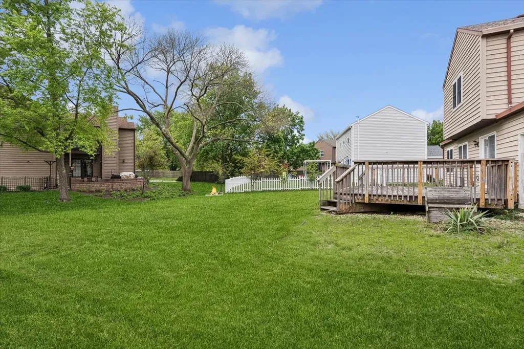 1440 Carleton Avenue Naperville IL 60565