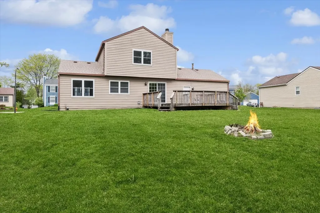 1440 Carleton Avenue Naperville IL 60565