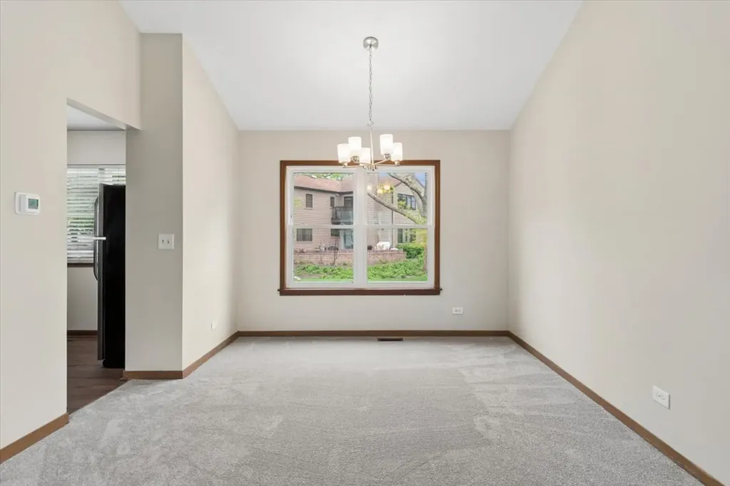 1440 Carleton Avenue Naperville IL 60565