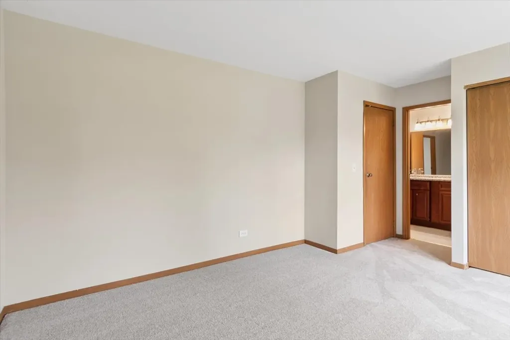 1440 Carleton Avenue Naperville IL 60565