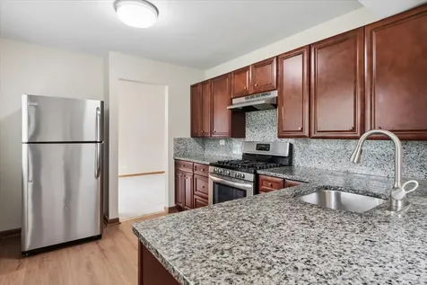 1440 Carleton Avenue Naperville IL 60565