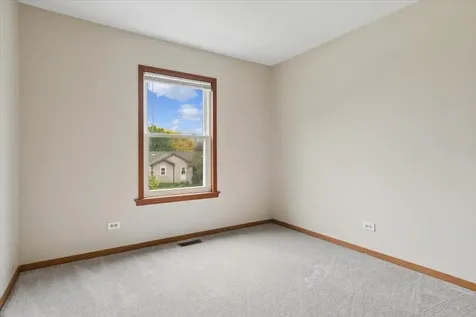1440 Carleton Avenue Naperville IL 60565