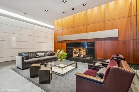 130 North Garland Court Chicago IL 60602