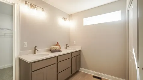 644 Houtz Circle Elburn IL 60119