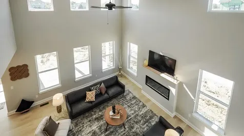 644 Houtz Circle Elburn IL 60119