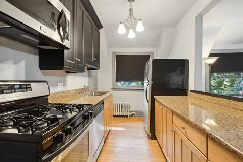 2855 Sheridan Place Evanston IL 60201