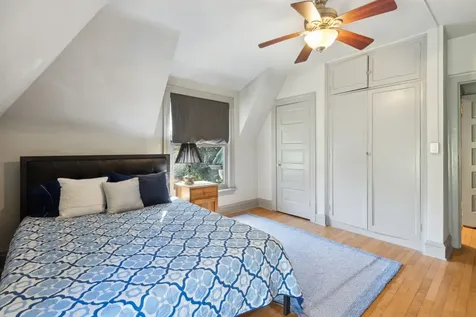 2855 Sheridan Place Evanston IL 60201