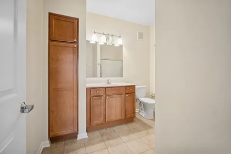 2220 Founders Drive Northbrook IL 60062
