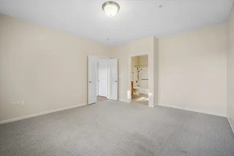 2220 Founders Drive Northbrook IL 60062