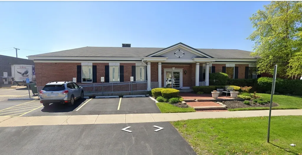 7040 North Ridgeway Avenue Lincolnwood IL 60712