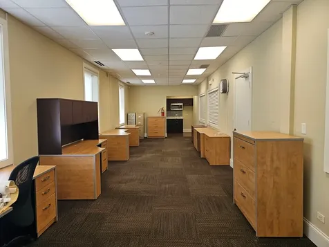 7040 North Ridgeway Avenue Lincolnwood IL 60712