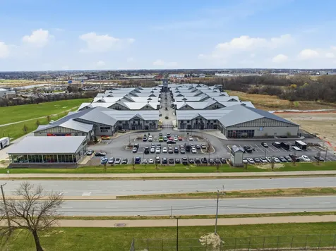 2112 Ferry Road Naperville IL 60563