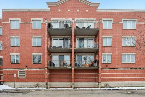 9864 Leland Avenue Schiller Park IL 60176