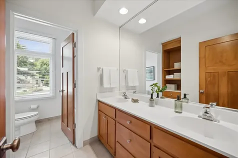 1035 Meadow Road Glencoe IL 60022
