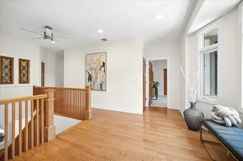 1035 Meadow Road Glencoe IL 60022
