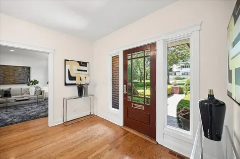 1035 Meadow Road Glencoe IL 60022