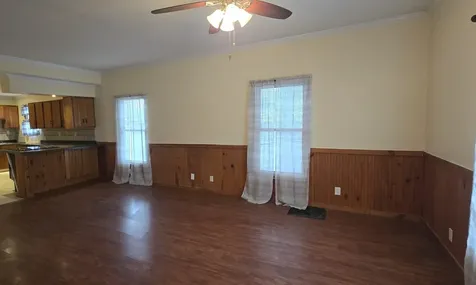 334 Pine Street W Paxton IL 60957