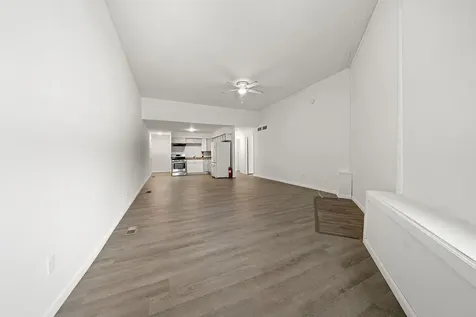 909-911 Ridge Avenue Rockford IL 61103